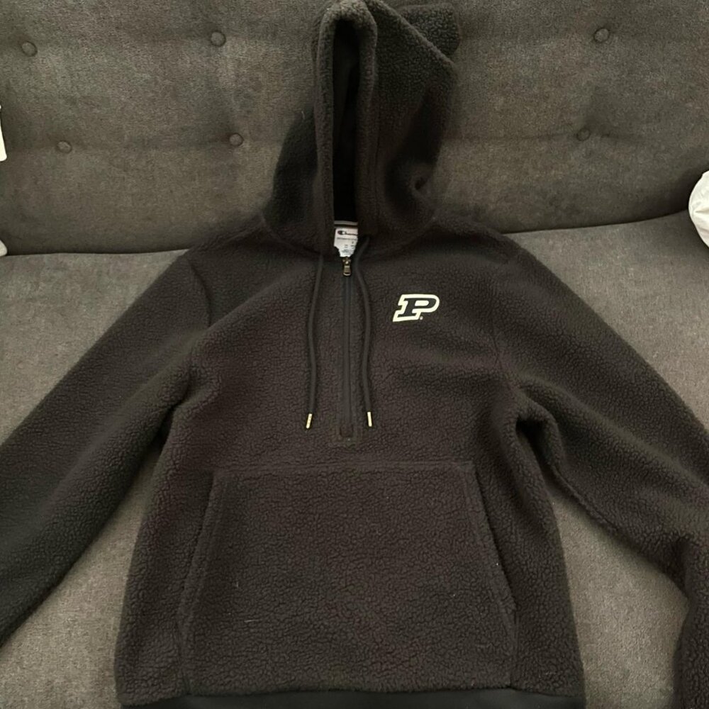Purdue Women's Size Small Champion Fleece